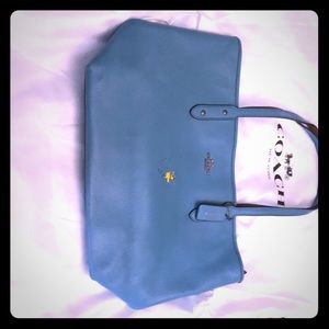 Coach tote snoopy and peanuts limited edition